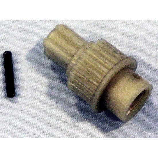 poulie moteur avec goupille robot kenwood KW675025
