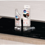 KVC015 - Kit nettoyant plaque vitrocéramique WPRO 484000008418 