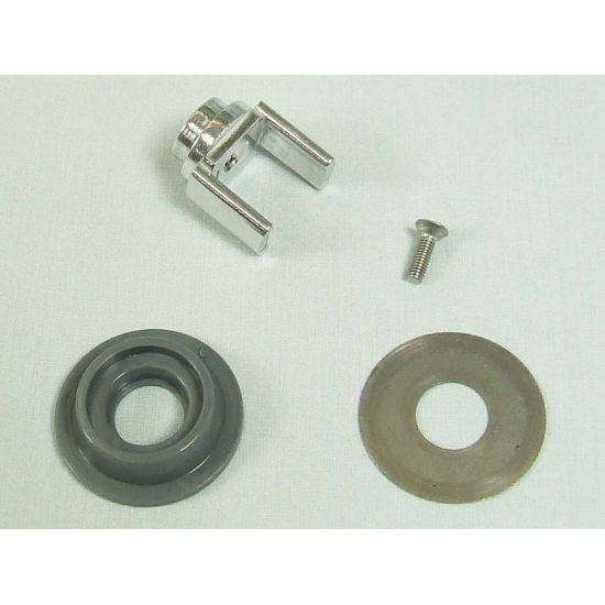 accouplement visse hachoir robot multione kenwood KW715989