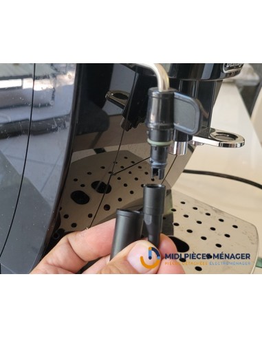 TUYAU INFERIEUR BUSE POUR CAFETIERE DELONGHI 5332169300